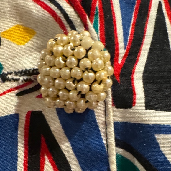 Colorful Beaded Geometric Pattern Vest - Picture 5 of 8